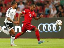 Douglas Costa (r.) will mindestens so gut wie Arjen Robben werden
