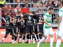 St. Pauli jubelt nach dem 1:0 gegen Fürth