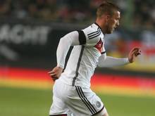 Lukas Podolski und Co. werden mit Trauerflor spielen