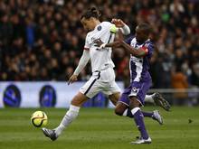 Superstar Zlatan Ibrahimovic (l.) erzielte für Paris den entscheidenden 1:0-Treffer gegen Toulouse