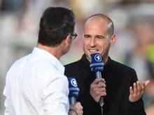 Bleibt TV-Experte bei der "ARD": Ex-Bayern-Profi Mehmet Scholl (r.)