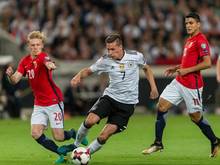 Julian Draxler (mi) war gegen Norwegen glänzend aufgelegt