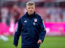 Nach dem Ende des Engagements von Jupp Heynckes beim FC Bayern ist die Zukunft von Co-Trainer Peter Hermann noch ungeklärt