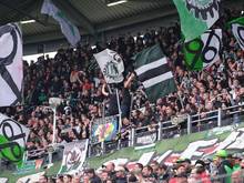 Zur Fairness gegenüber HSV-Spieler Jatta aufgerufen: Die Fans von Hannover 96