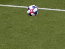 Der Ball kann weiterrollen: Spanischen Fußballspielerinnen wird ein Mindestgehalt garantiert