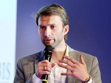 Simon Rolfes wünscht sich eine Fortsetzung der Saison
