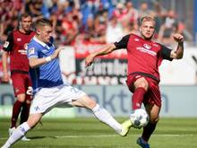 Konnte sich bei Darmstadt 98 nicht durchsetzen: Ognjen Ozegovic (l.)