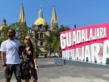 Marvin Matip und seine Frau Elsie in Guadalajara