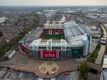 Auch Manchester United könnte im Old Trafford wieder Fans empfangen