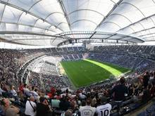 Gegen Olympiakos Piräus sind 35.000 Zuschauer im Frankfurter Stadion Deutsche Bank Park erlaubt