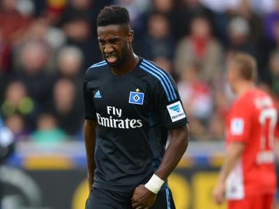 Johan Djourou zog sich in Freiburg einen Muskelfaserriss zu Johan Djourou zog sich in Freiburg einen Muskelfaserriss zu