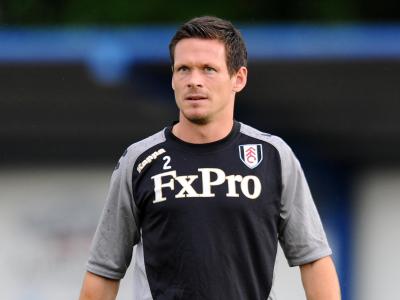 Sascha Riether ist einem Gegenspieler auf den Knöchel getreten. Foto: Thomas Eisenhuth Sascha Riether ist einem Gegenspieler auf den Knöchel getreten. Foto: Thomas Eisenhuth