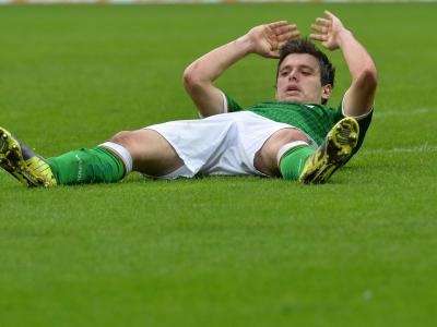 Die Verletzung von Zlatko Junuzovic bereitet Werder Bremen Sorgen Die Verletzung von Zlatko Junuzovic bereitet Werder Bremen Sorgen