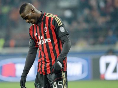 Mario Balotelli wurde von Fans des AS Rom rassistisch beleidigt Mario Balotelli wurde von Fans des AS Rom rassistisch beleidigt