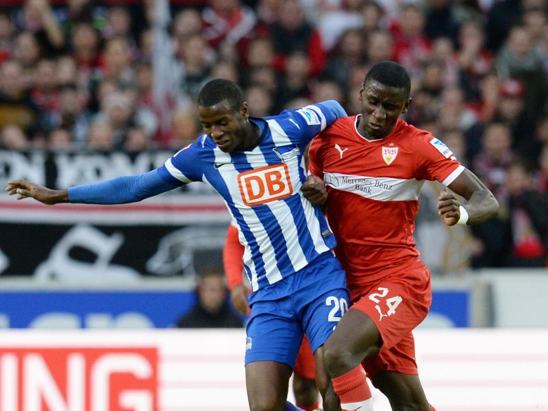 Herthas Ramos (l.) im Zweikampf mit Stuttgarts Antonio Rüdiger Herthas Ramos (l.) im Zweikampf mit Stuttgarts Antonio Rüdiger