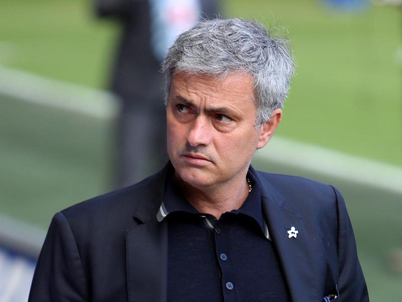 Jose Mourinho wittert nach der Niederlage seines FC Chelsea wieder einmal eine Verschwörung.