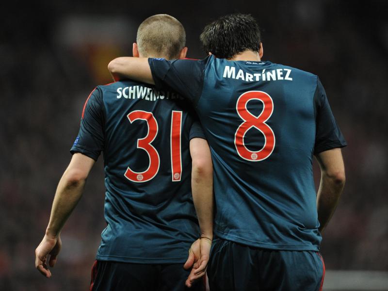 Bastian Schweinsteiger und Javi Martínez und kehren nach ihren Sperren wieder ins Team des FC Bayern zurück zurück
