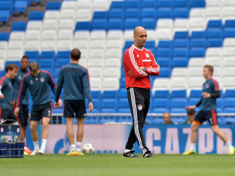 Das Team von Bayern-Trainer Pep Guardiola will in Madrid eine gute Grundlage für das Rückspiel legen. Foto: Peter Kneffel