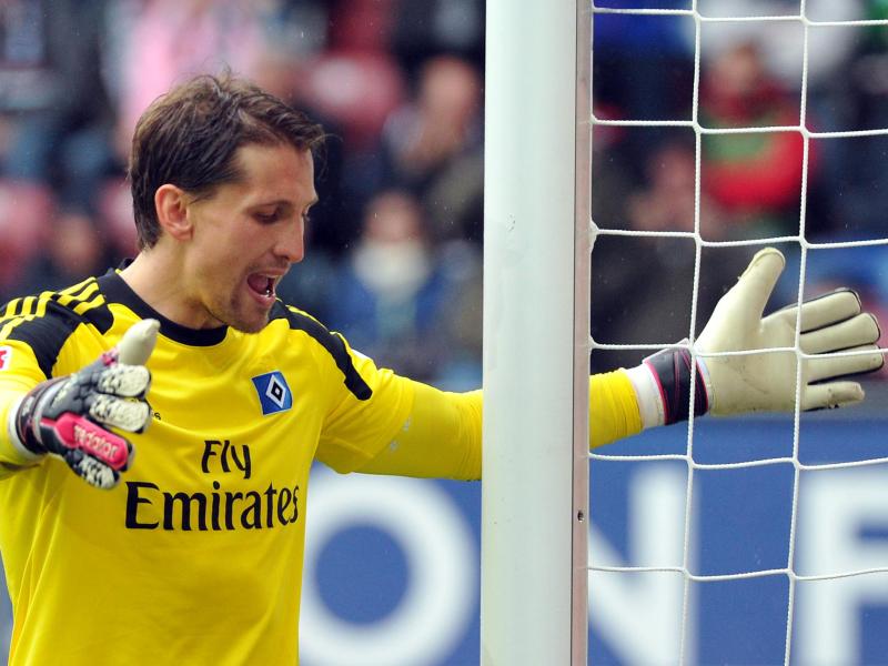 Die Leistungen von René Adler im HSV-Abstiegskampf schwanken stark Die Leistungen von René Adler im HSV-Abstiegskampf schwanken stark
