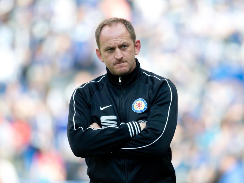 Braunschweigs Trainer Torsten Lieberknecht droht mit seinem Team abzusteigen Braunschweigs Trainer Torsten Lieberknecht droht mit seinem Team abzusteigen