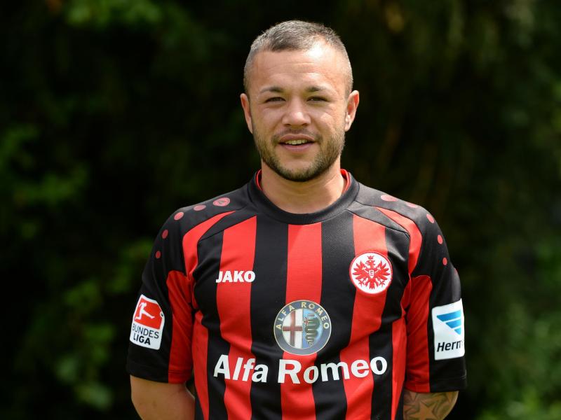Stephan Schröck wechselt von Frankfurt nach Fürth Stephan Schröck wechselt von Frankfurt nach Fürth