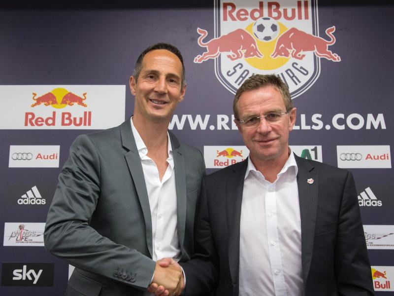 Trainer Adi Hütter (l.) und Sportdirektor Ralf Rangnick wollen mit RB Salzburg endlich in die Champions League. Foto: Neumayr/Mmv