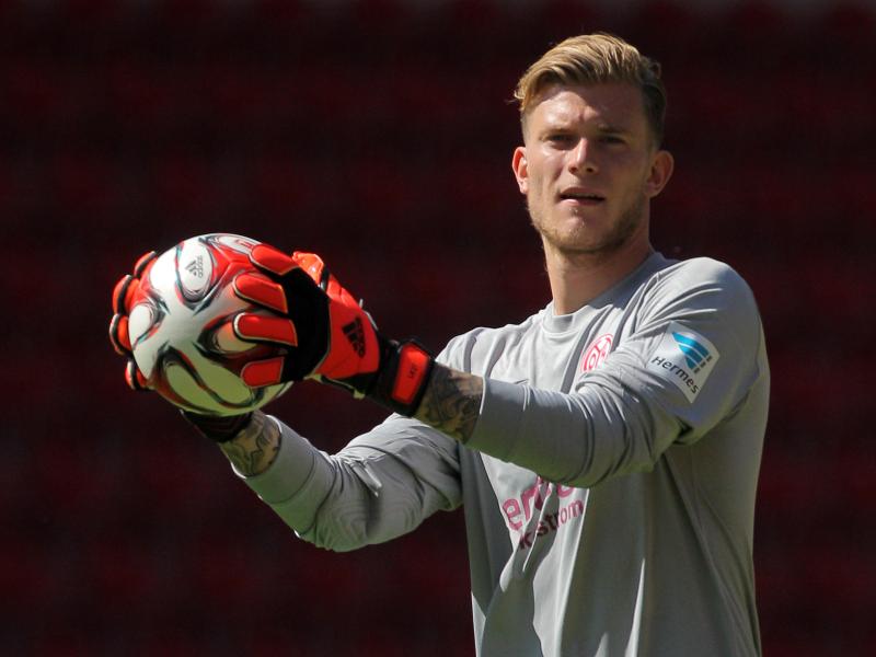 Torwart Loris Karius hat ein Angebot von Benfica Lissabon abgelehnt Torwart Loris Karius hat ein Angebot von Benfica Lissabon abgelehnt