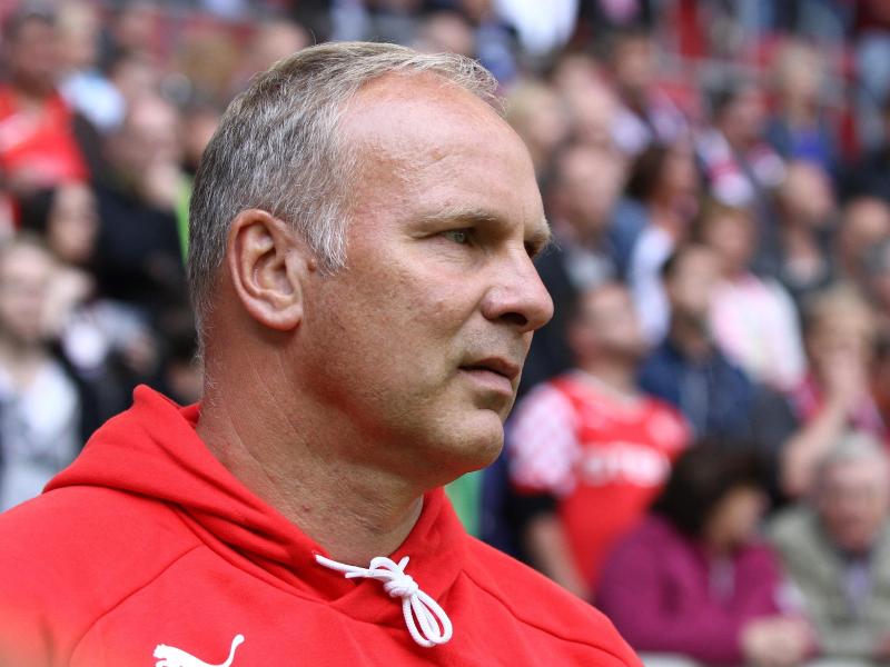 Trainer Oliver Reck hinkt mit Fortuna Düsseldorf den eigenen Anspüchen hinterher