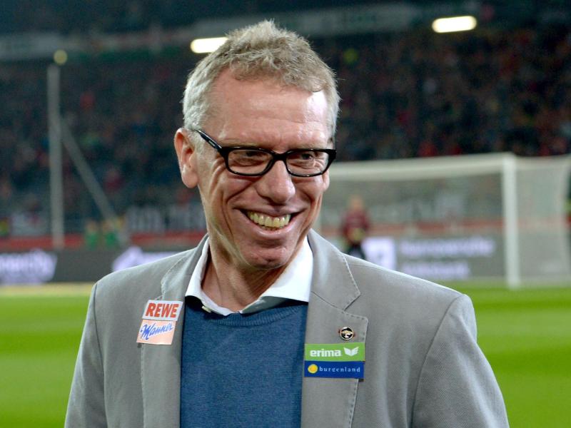 Peter Stöger erwartet mit seinen Kölnern den Rekordmeister