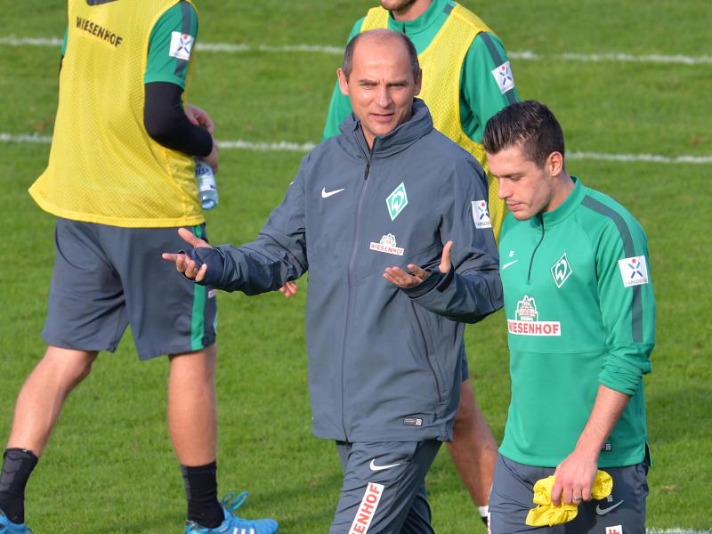 Das Team vom neuen Werder-Coach Viktor Skripnik trifft im Pokal auf den Chemnitzer FC. Foto: Carmen Jaspersen