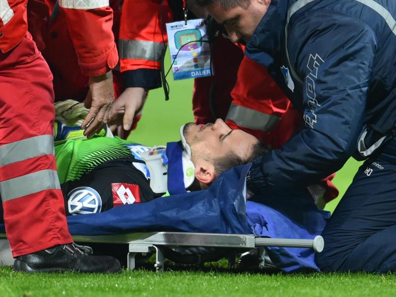 Jens Grahl hat sich im Pokalspiel gegen den FSV Frankfurt keine schwere Kopfverletzung zugezogen. Foto: Uwe Anspach