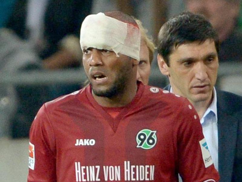 Jimmy Briand spielte trotzdem weiter Jimmy Briand spielte trotzdem weiter