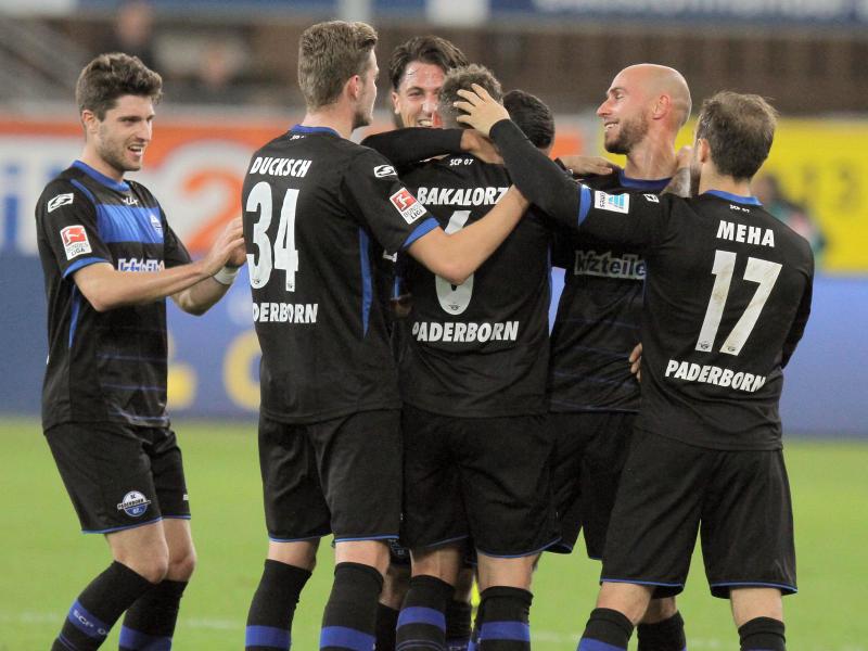 Grund zum Jubeln: Der SC Paderborn hat Hertha BSC besiegt