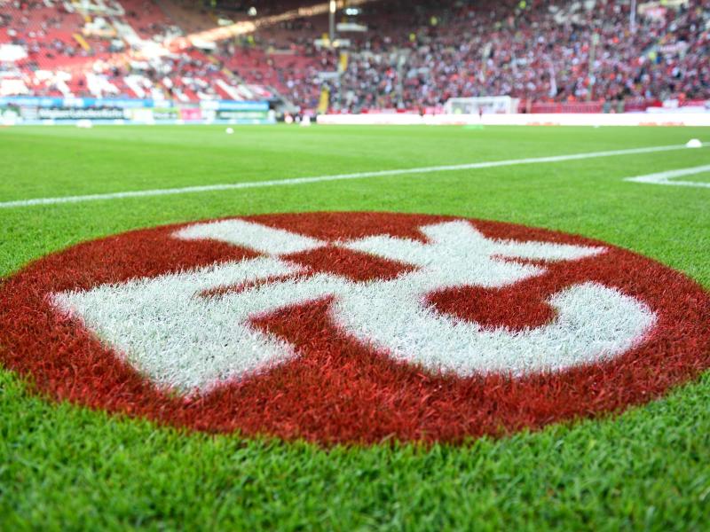 Der 1. FC Kaiserslautern schiebt einen Schuldenberg vor sich her