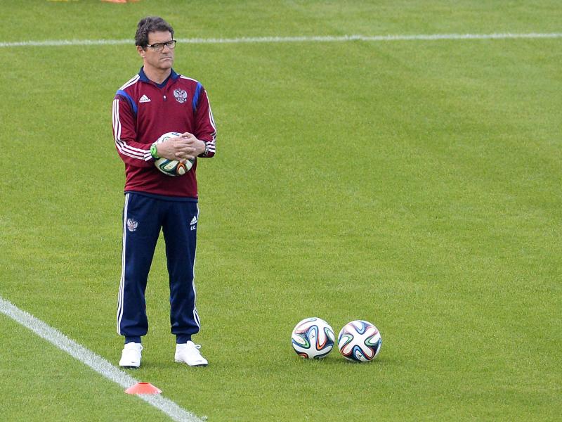 Russlands Nationaltrainer Fabio Capello wartet weiter auf sein Gehalt