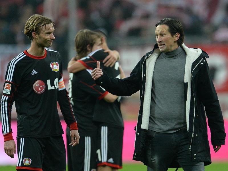 Bayer-Trainer Roger Schmidt strebt mit seinen Leverkusenern den Gruppensieg an