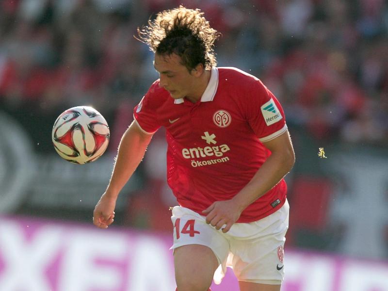 Julian Baumgartlinger und Teamkollege Nico Bungert werden Mainz in der Hinrunde nicht mehr zur Verfügung stehen.