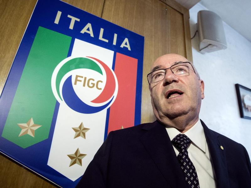 FIGC-Präsident Carlo Tavecchio ist für die Torlinientechnologie