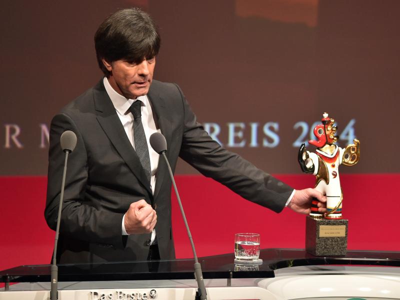 Bundestrainer Joachim Löw hielt beim Medienpreis eine emotionale Rede. Foto: Uli Deck