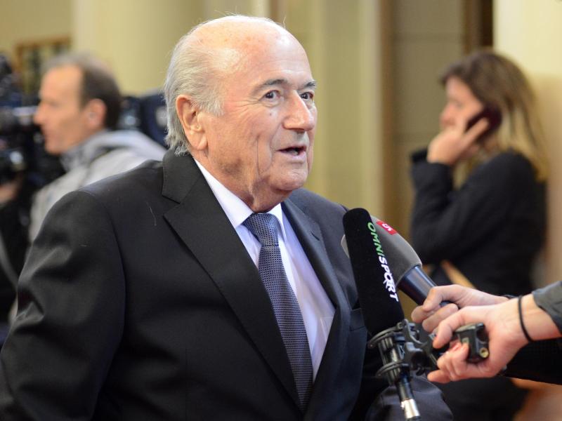 FIFA-Präsident Joseph Blatter macht Australien Mut. Foto: Patrick Seeger