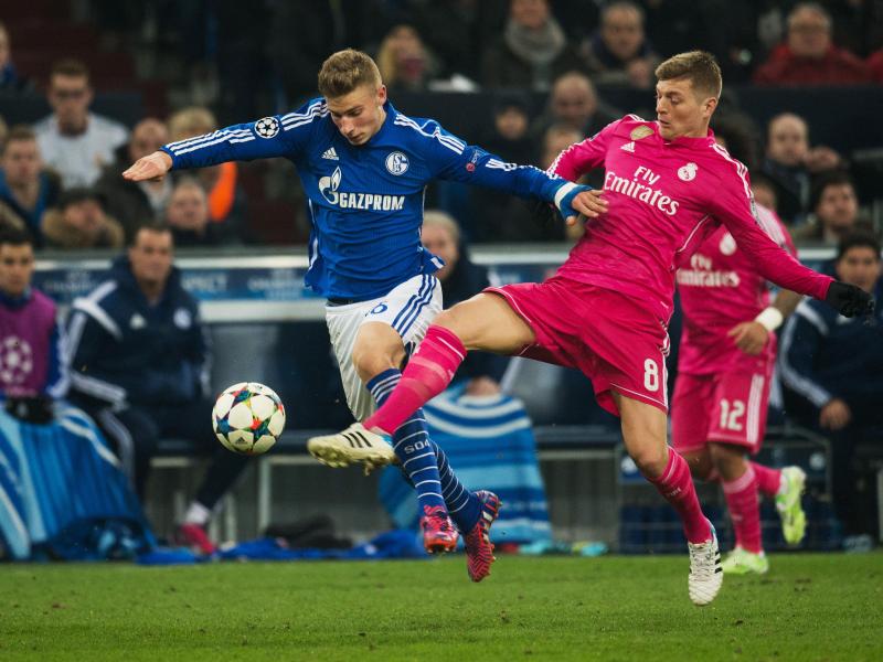 Bei Schalke bekommen junge Talente wie der 19-Jährige Felix Platte (l) eine Chance Bei Schalke bekommen junge Talente wie der 19-Jährige Felix Platte (l) eine Chance