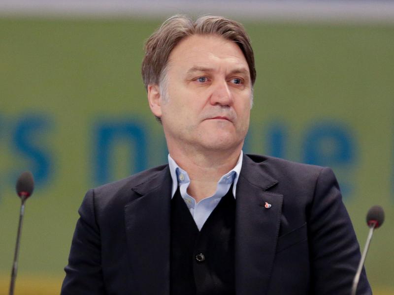 HSV-Vorstandschef Dietmar Beiersdorfer hält eine Winter-WM eigentlich für undenkbar