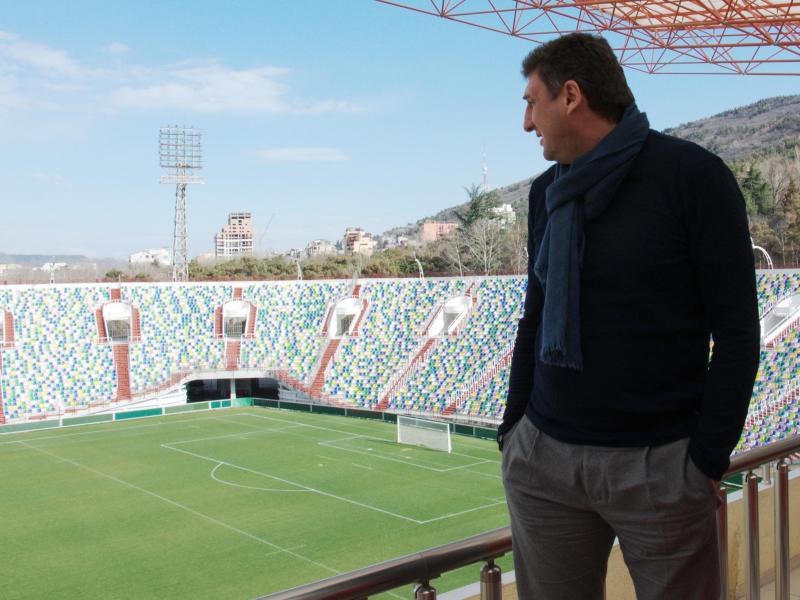 Georgiens Trainer Kachaber Zchadadse spielte vor 20 Jahren noch in der Nationalmannschaft