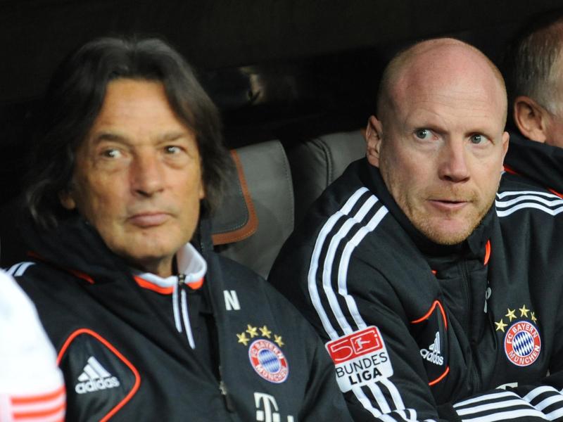 Der FC Bayern muss nun ohne Mannschaftsarzt Hans-Wilhelm Müller-Wohlfahrt (l) nach Krisen-Rezepten suchen