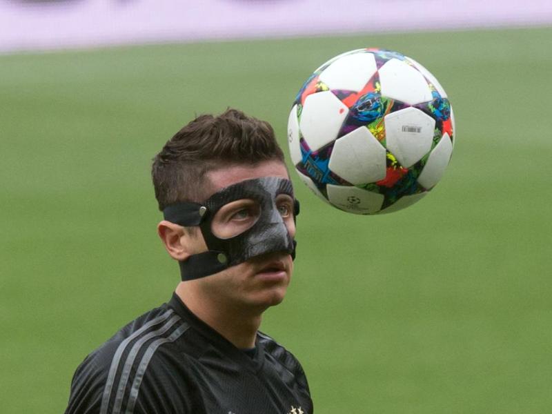 Robert Lewandowski hat keine Furcht vor dem Spiel mit der Maske
