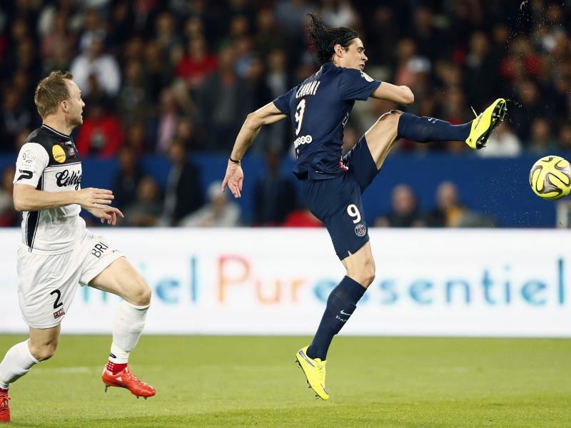 Paris St. Germains Edinson Cavani traf gleich dreimal gegen Guingamp