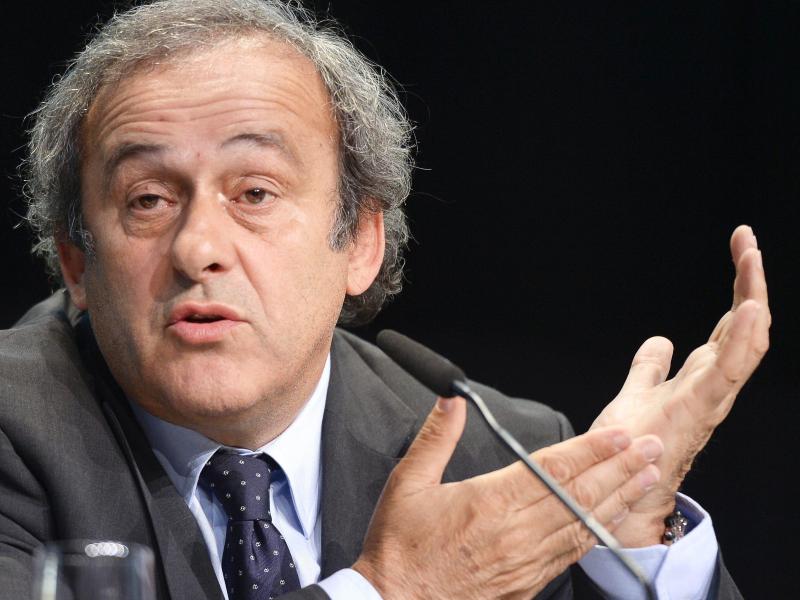 UEFA-Präsident Michel Platini will nichts überstürzen
