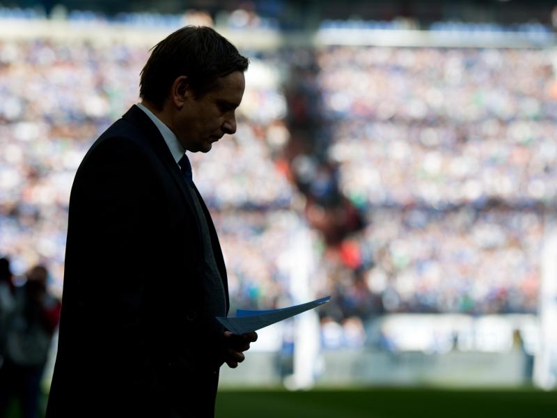 Horst Heldt äußert sich nicht zu Trainerspekulationen Horst Heldt äußert sich nicht zu Trainerspekulationen