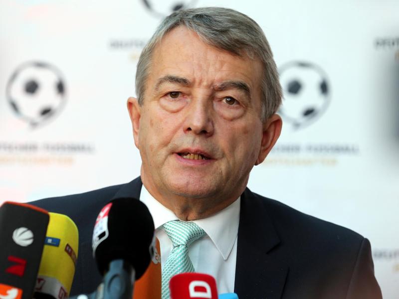 Wolfgang Niersbach mahnt wichtige FIFA-Reformen an Wolfgang Niersbach mahnt wichtige FIFA-Reformen an