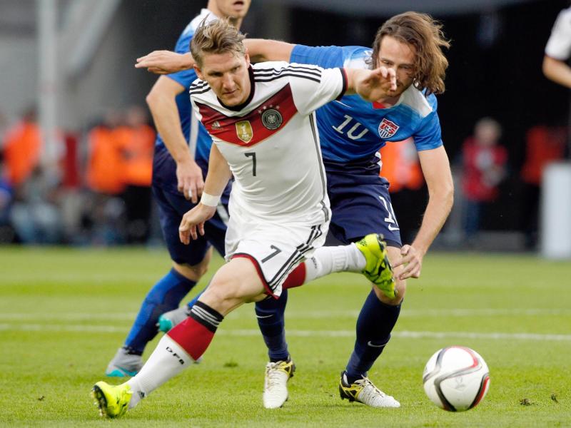 Nach dem Spiel gegen die USA vermied Bastian Schweinsteiger klare Aussagen über seine Zukunft